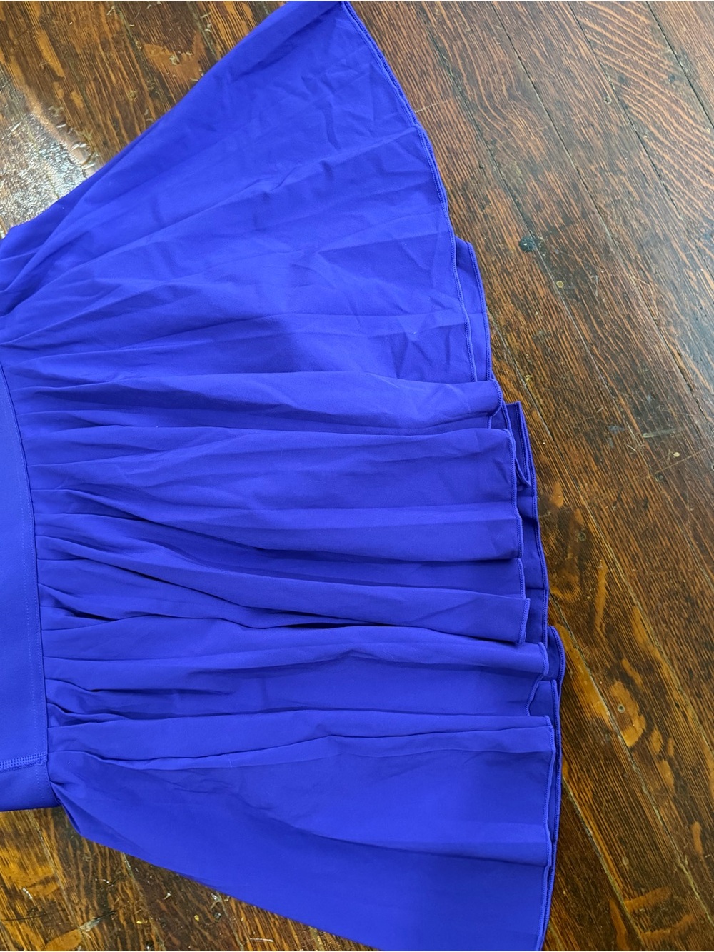 Aritzia TNA Purple Pleated Mini Tennis Skort Shorts Underneath
